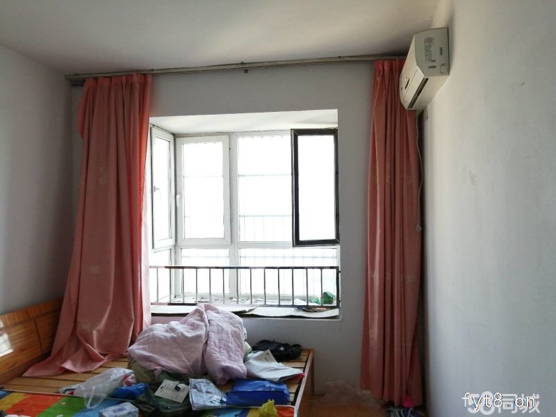 东旭华庭 旁边是 一小 实验中学,低于市场价,业主急卖